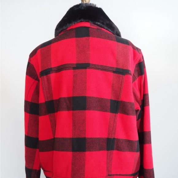 GAP Red and Black Jean Jacket with Luxurious Faux Fur Collar Retro - Picture 8 of 8